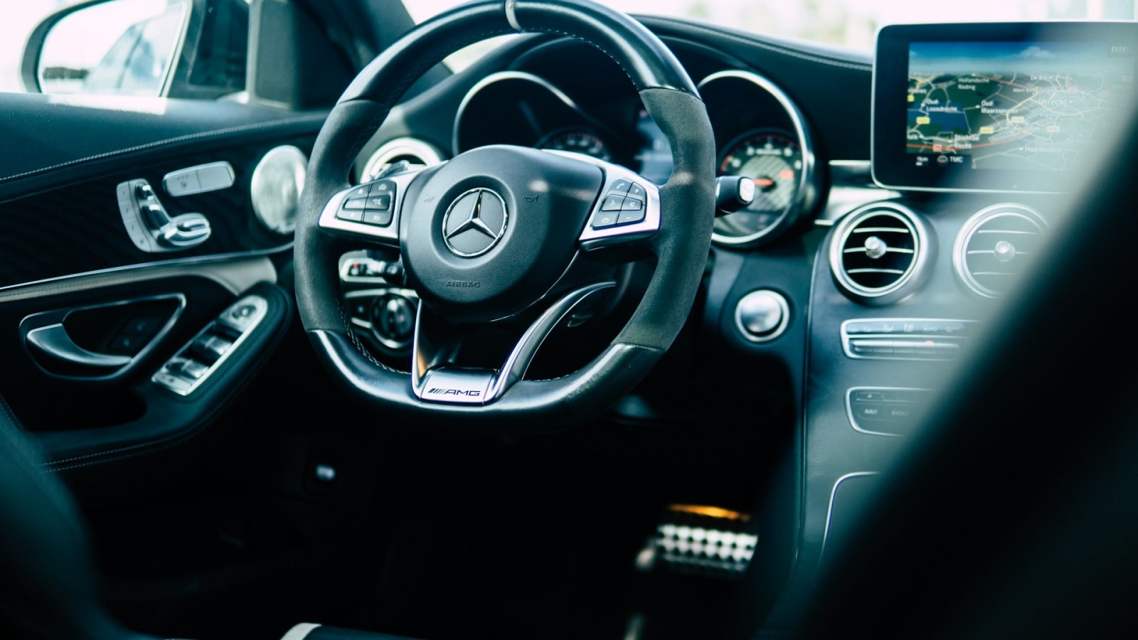 daen-van-beers-OfzBQ4Qvv9s-unsplash